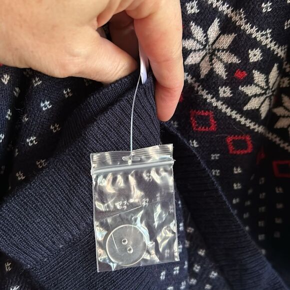 Draper JamesNassau Navy Multi Knit Sweater Fairsle Cape NWT size L - Picture 10 of 11